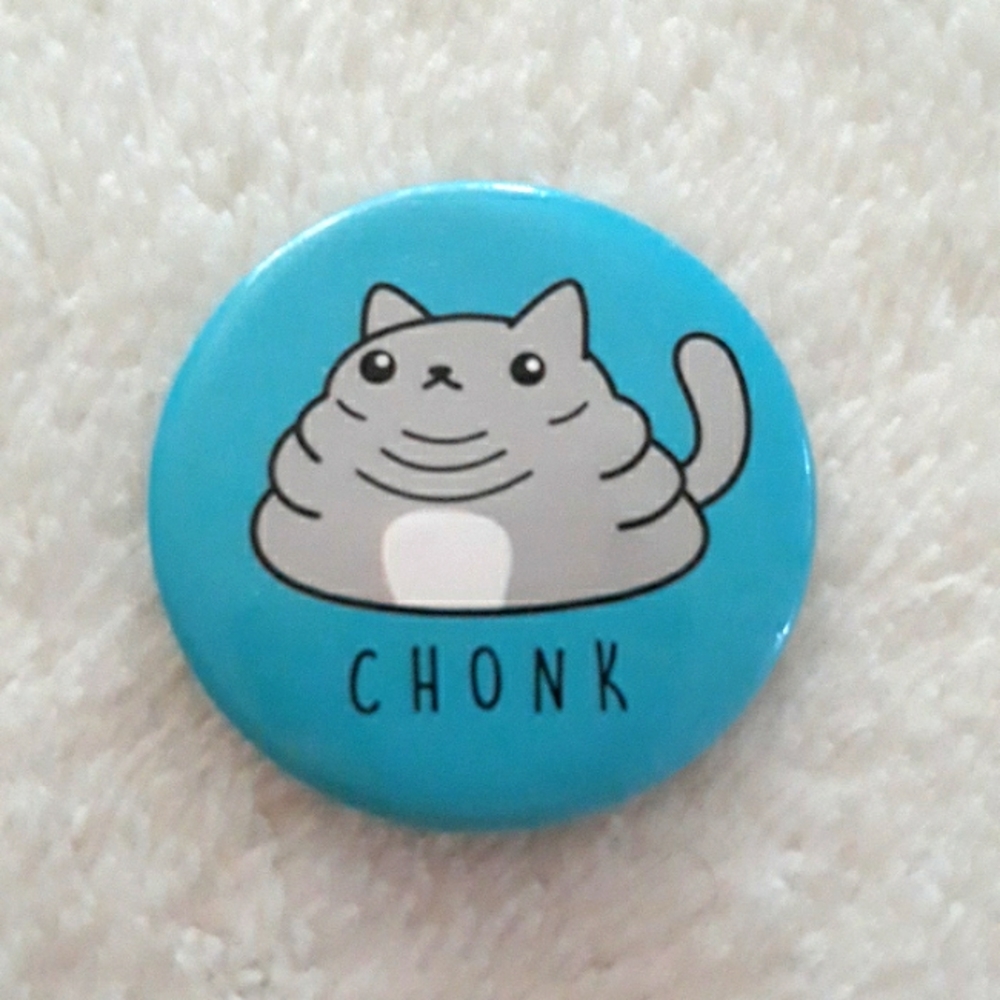 Chonk blue cat pin
